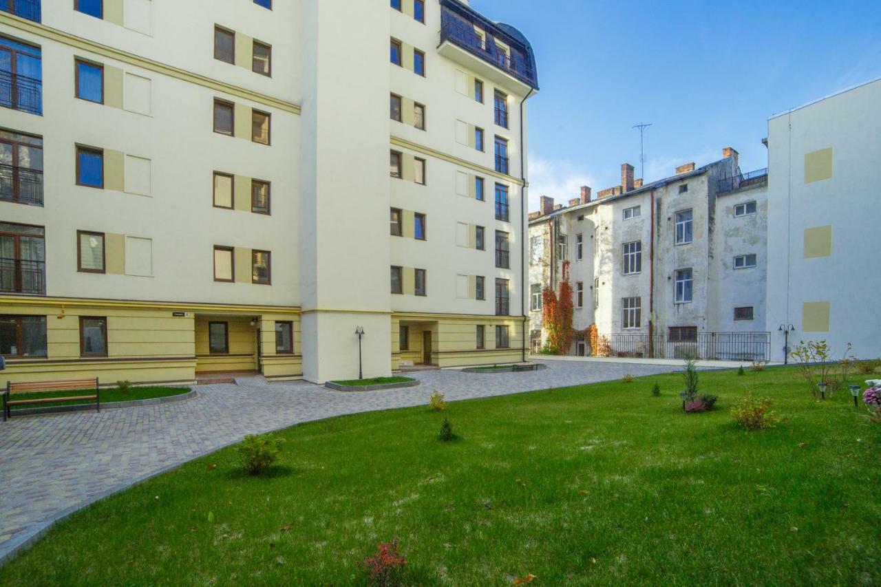 Bonapart Delux Lviv Exterior photo